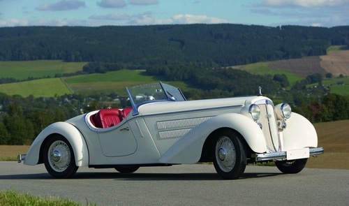 Audi 225 Front Roadster